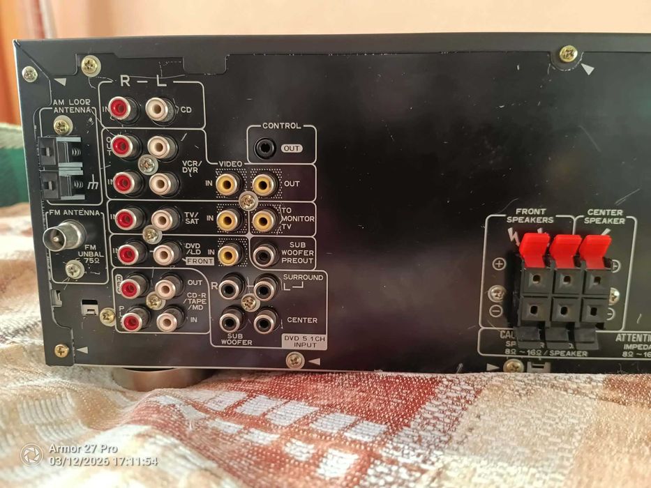 Продавам PIONEER VSX 409 RDS