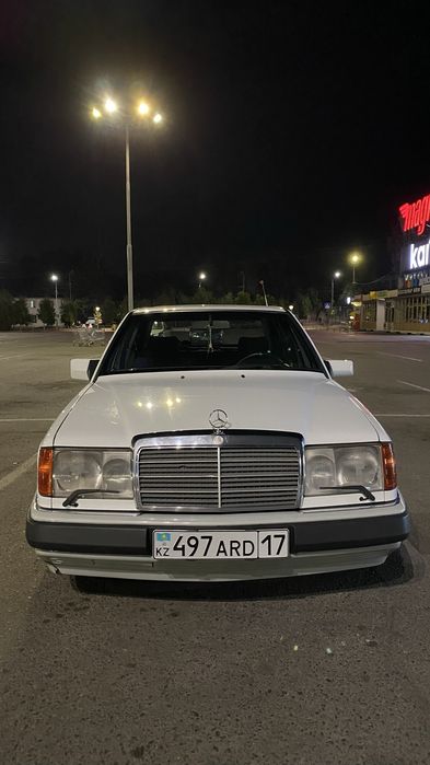 Продам мерседес W124, 1991 года