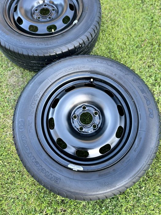 Jante Tabla Originale VW R15 5x112 Stare buna conform fotografiilor Bonus 2 Cauciucuri 195/65 R15 Goodyear Skoda Volkswagen Audi