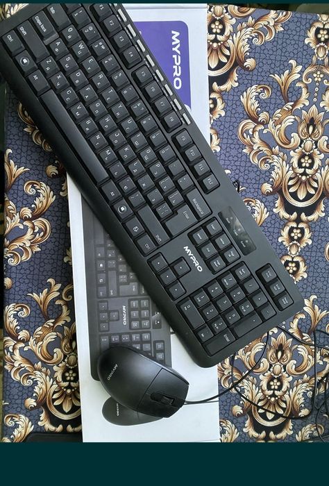 Deyarli yangi kampyuterlar şotiladi faqat oladigan