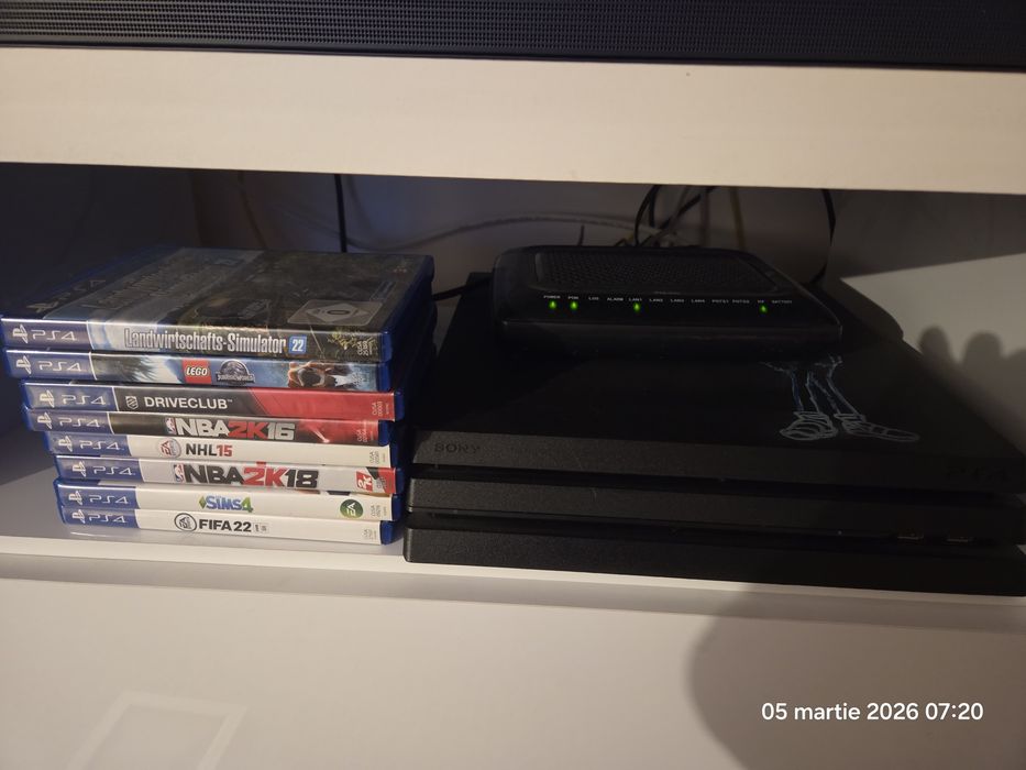 PS 4 pro  1 TB stare perfecta