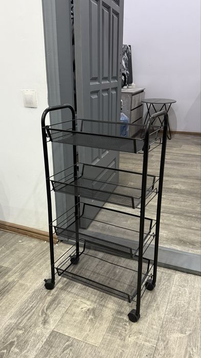 Продам этажерка новая, стул мастер новый