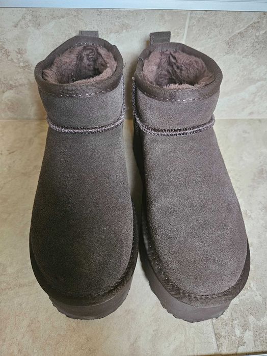 Боти тип апрески, кожа