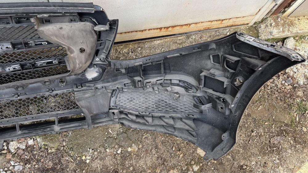 Предна броня за Mercedes W213 E class