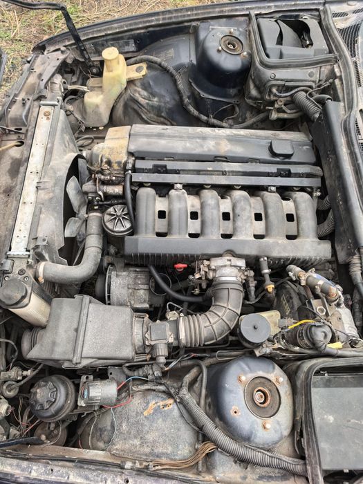 Продам  БМВ  е34