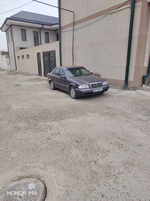 Mercedes-Benz 200 1995 — 7