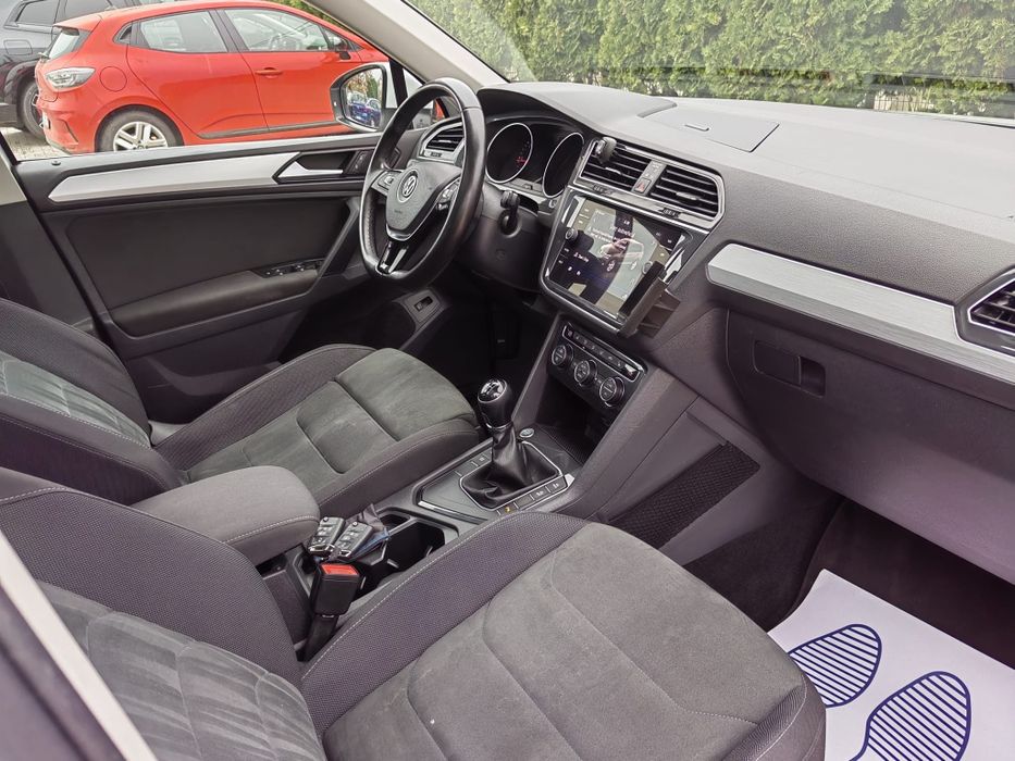 VW Tiguan R-LINE 2020