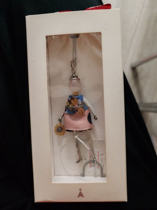 Продам женский аксессуар