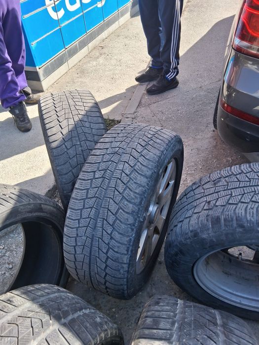 Roti complete/jante aliaj plus cauciucuri/anvelope iarna Glk