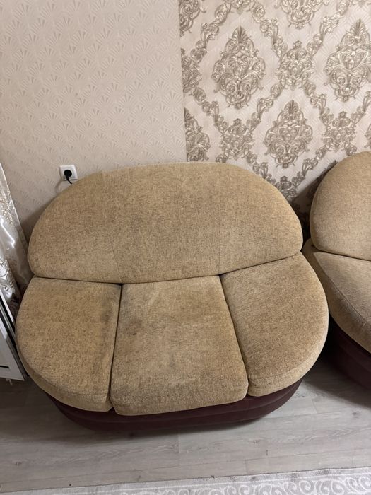 Диван для гостиной