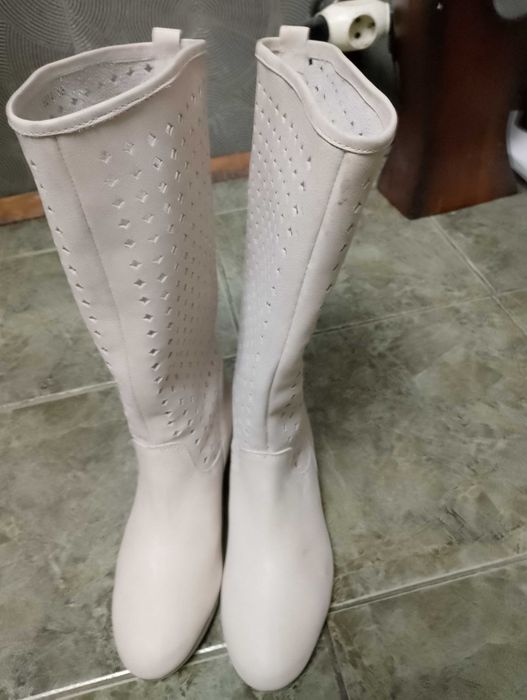 Модни дамски летни ботуши №38 и др.