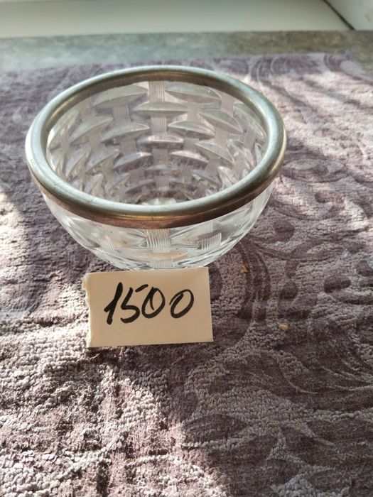 Хрустальные вазы