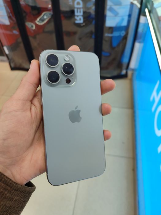 iphone 15 pro max 256gb | srochno | palasa | 555$