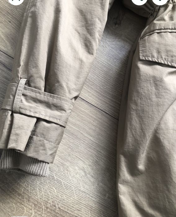 Дълго бежаво яке