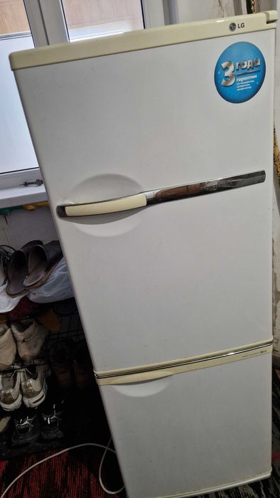 Продается холодильник