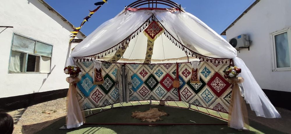 Жарты ағаш уй сатылады