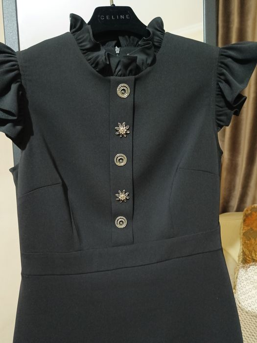 Продам платье производство Италия