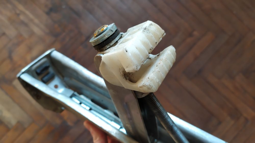 Крик за Ауди оригинален, алуминиев.