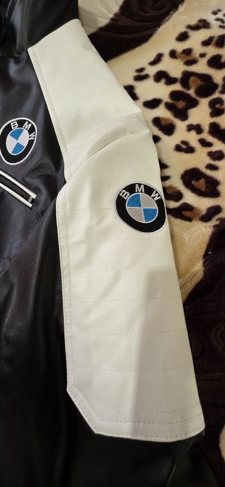 Продам куртку кожинку