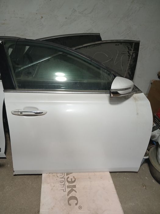 Дверь на хундай грандеур IG