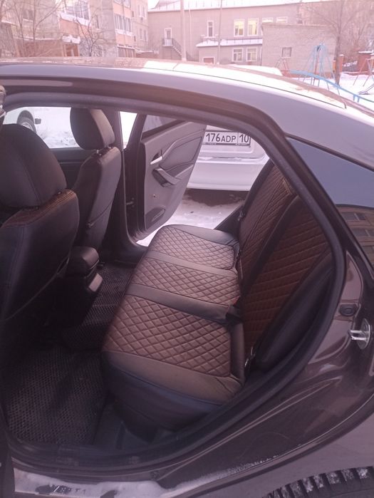 Веста 2021г седан