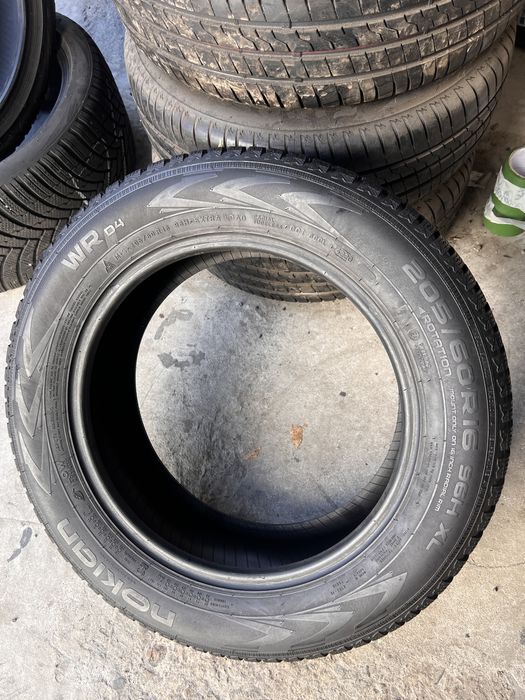 4 anvelope iarna 205/60/16 , Nokian , 7 mm !