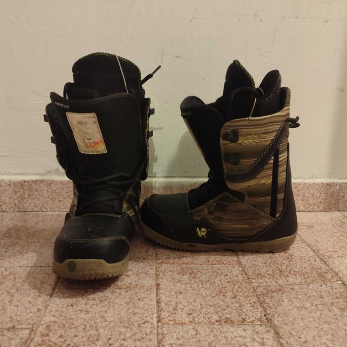 Snowboard Raven / Boots K2 si Burton