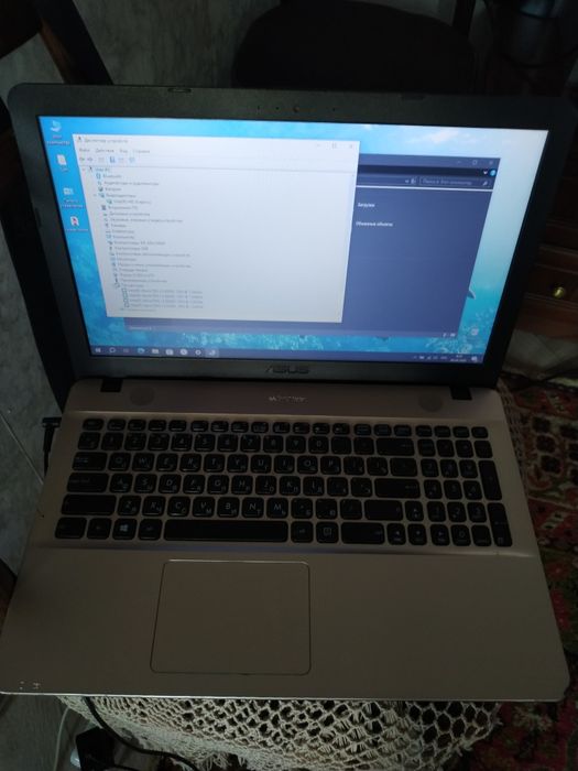 Продам ноутбук Асус