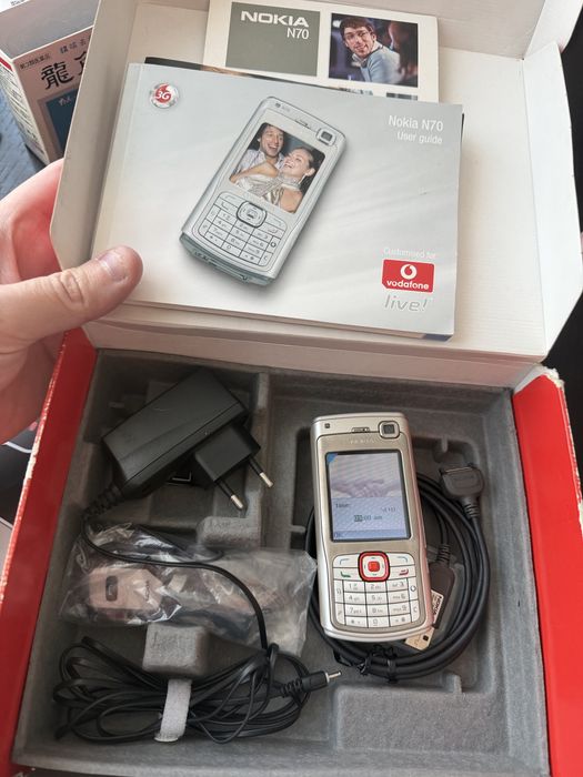 Nokia N70  в оригинале