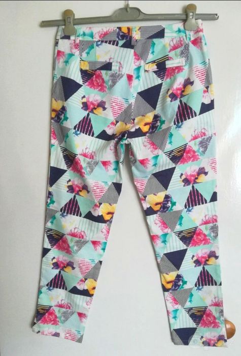 Продам женские летние брючки