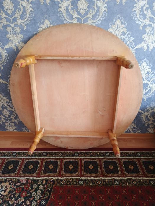 Казакша стол, стол круглый