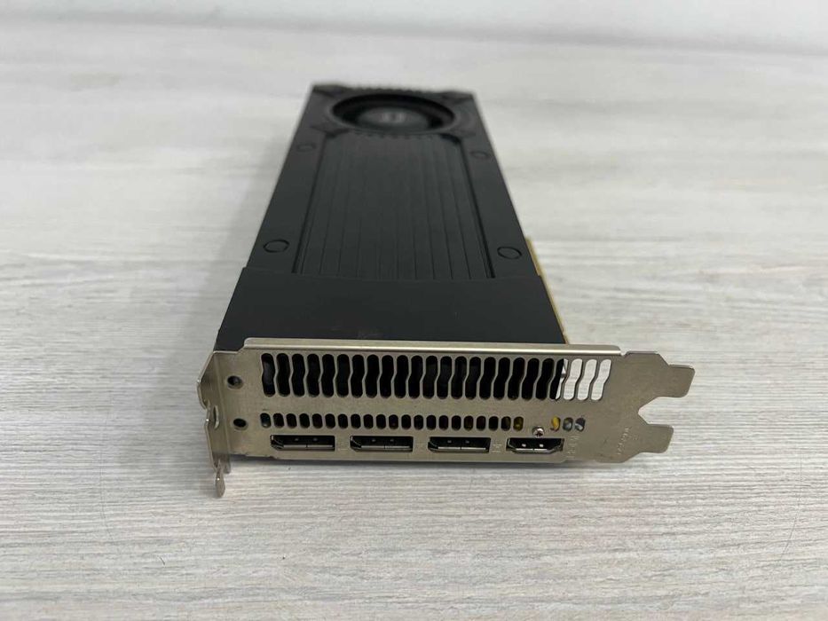 Мощная видеокарта AMD Radeon RX 570 8GB — Тянет всё!