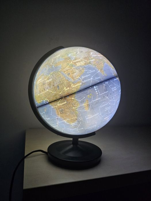 Светещ глобус Columbus голям