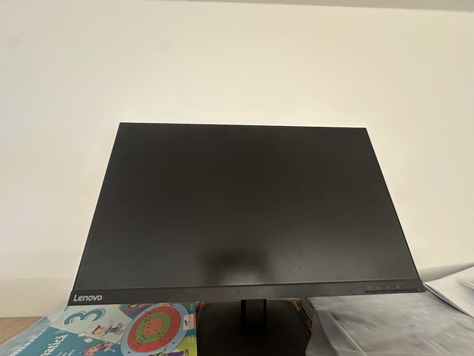 Monitor lenovo abea folosit