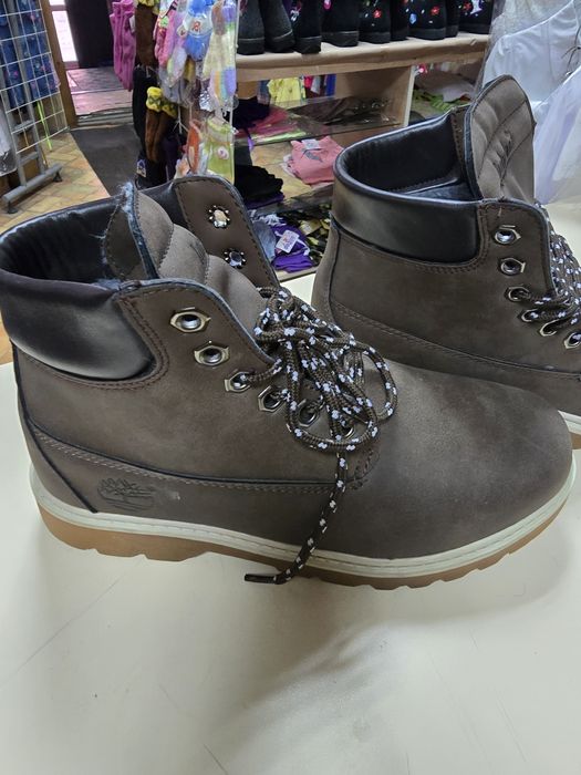 Ботинки зимние новые