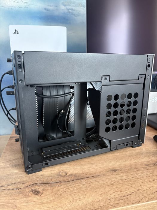 Корпус для SFF PC