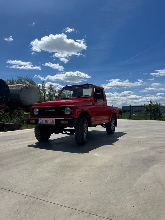 De vanzare Suzuki samurai cu platou mai Lung