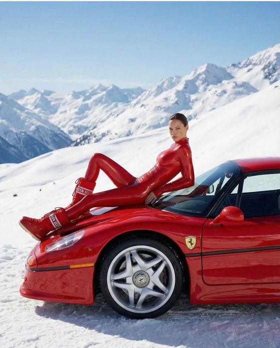 Moonboot нови 39-41 черни, червени