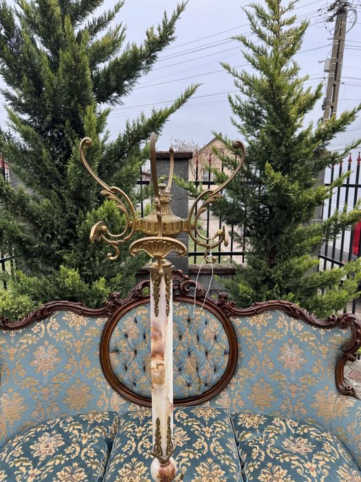 Cuier deosebit din onix si elemente bronz