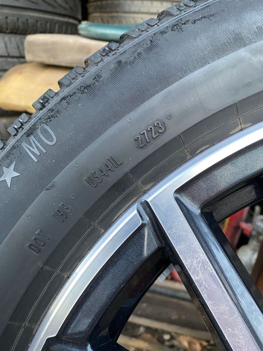 Гуми с джанти за BMW i3