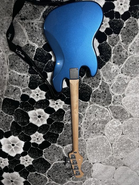 Vand chitara Bass primita de Craciun