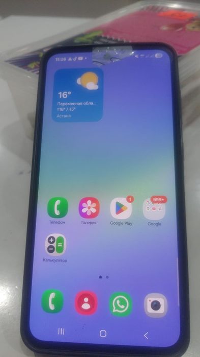 Продам смартфон самсунг