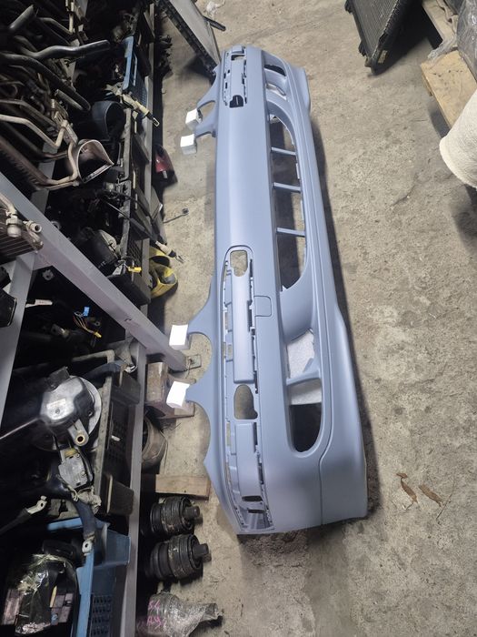 Передний Бампер Mercedes W210 рестайлинг