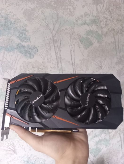 Продам Gtx 1060 3gb срочно