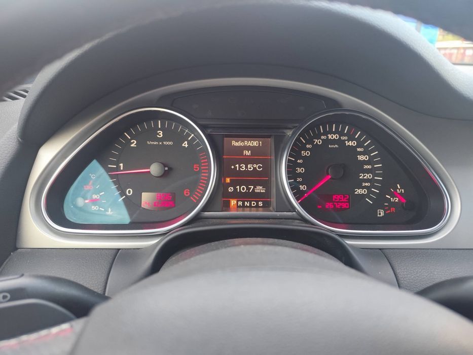 AUDI Q7 продава се