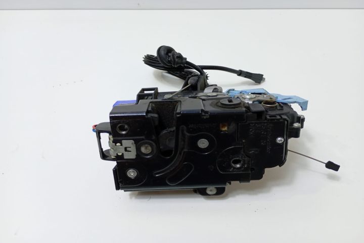 Broasca usa  dreapta spate 7L0839016D Volkswagen VW Golf a 5-a genera