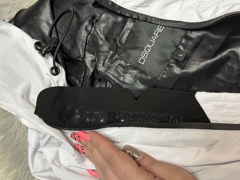 Ветровка с качулка