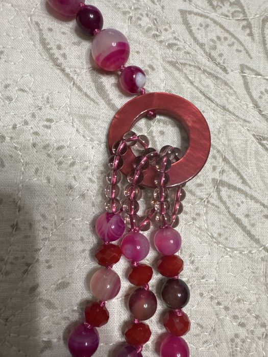 Ожерелье. .   . .