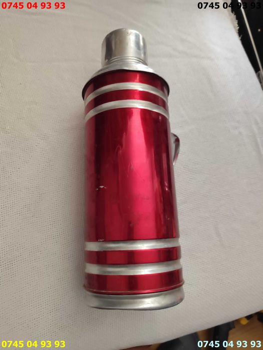 termos clasic 2litri vintage ca nou sticla intacta si dop