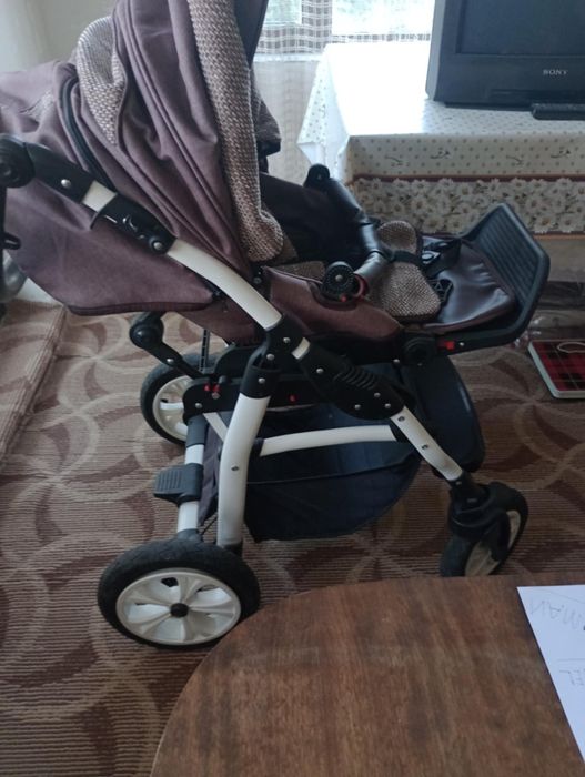 Бебешки колички 2